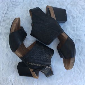 Sofft leather sandals